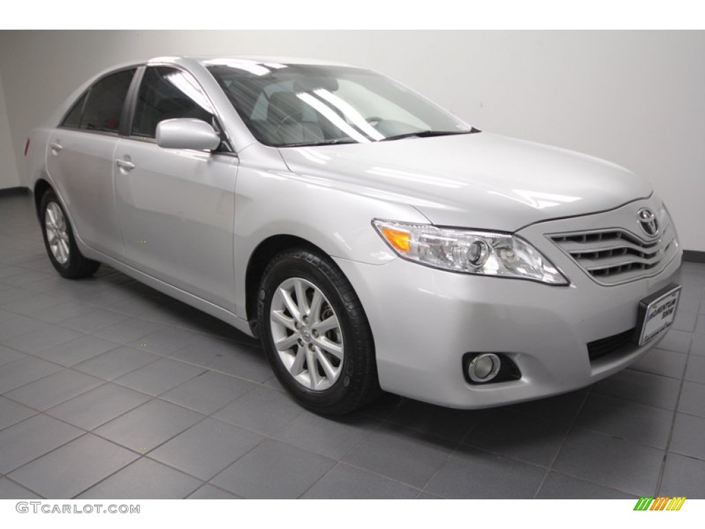 2010 Camry XLE V6 - Classic Silver Metallic / Ash Gray photo #1