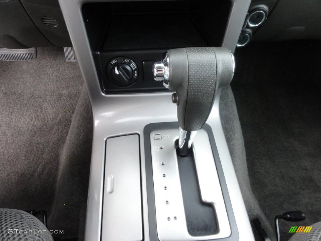 2010 Nissan Pathfinder S 4x4 Transmission Photos
