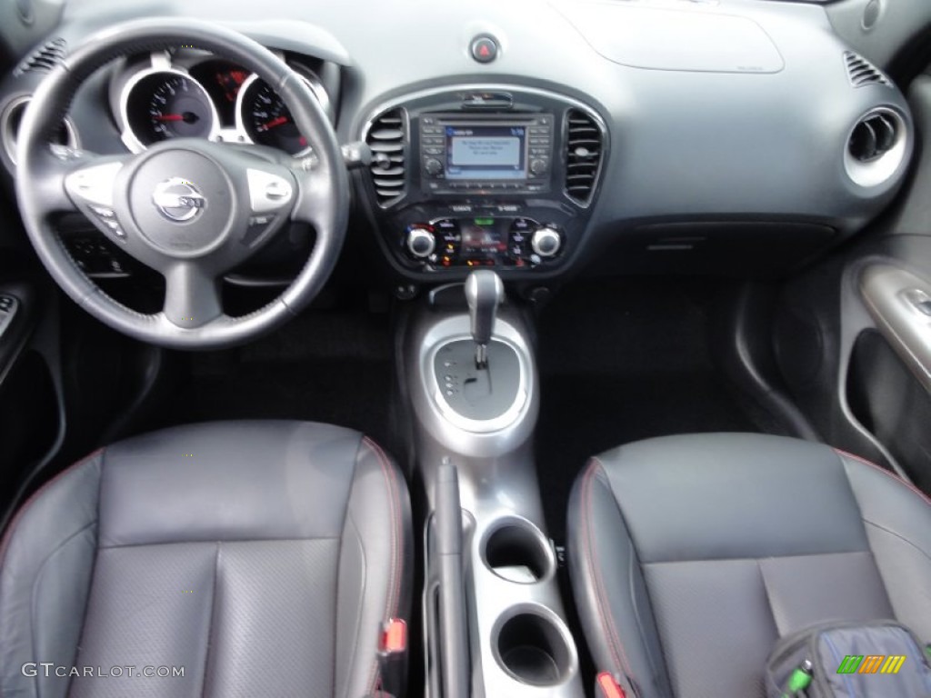 2011 Nissan Juke SL AWD Black/Red w/Silver Trim Dashboard Photo #71445215
