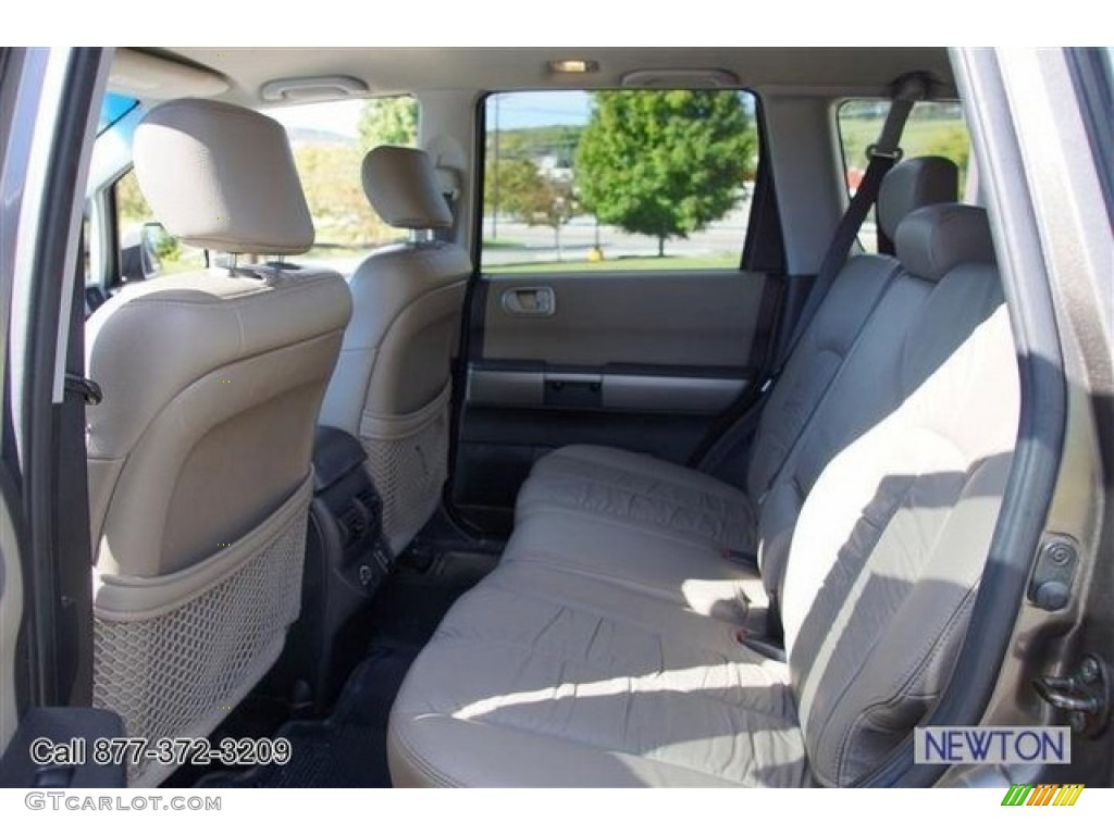 2004 Endeavor Limited - Mineral Beige Pearl / Charcoal Gray photo #20