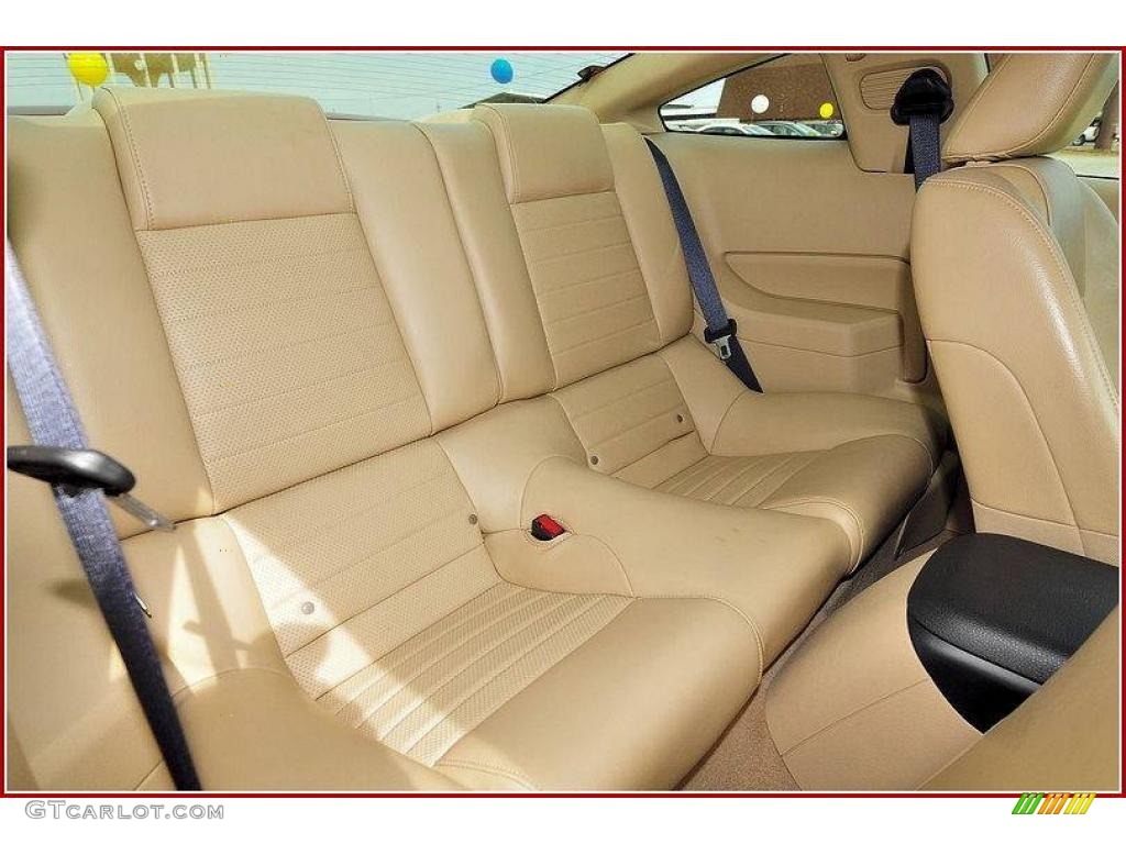 2006 Mustang GT Premium Coupe - Redfire Metallic / Light Parchment photo #16