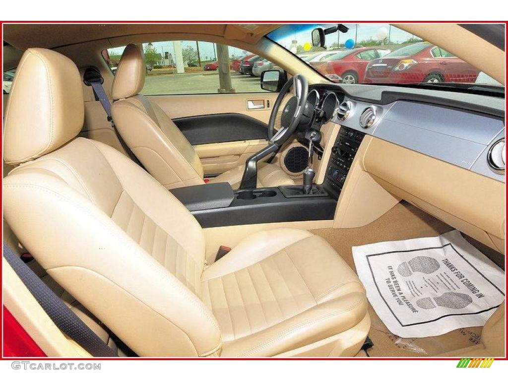 2006 Mustang GT Premium Coupe - Redfire Metallic / Light Parchment photo #17