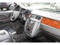 2009 Onyx Black GMC Yukon SLT 4x4  photo #11