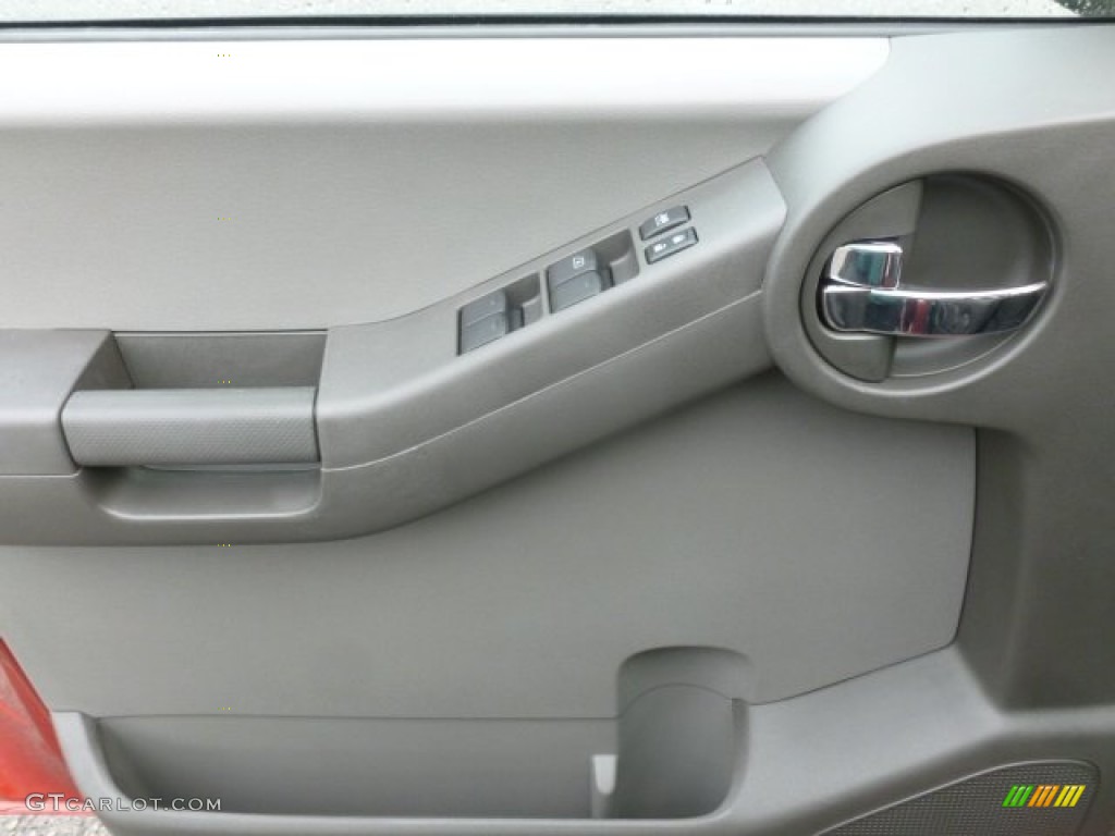 2012 Nissan Xterra S 4x4 Gray Door Panel Photo #71453885