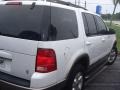 2004 Oxford White Ford Explorer Eddie Bauer 4x4  photo #2
