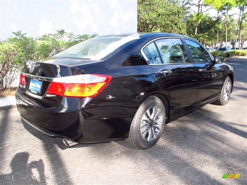 2013 Accord LX Sedan - Crystal Black Pearl / Ivory photo #3