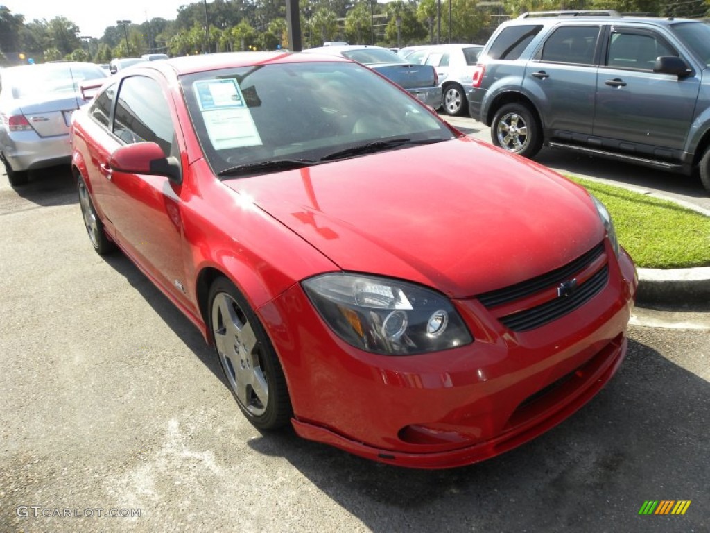 Victory Red Chevrolet Cobalt