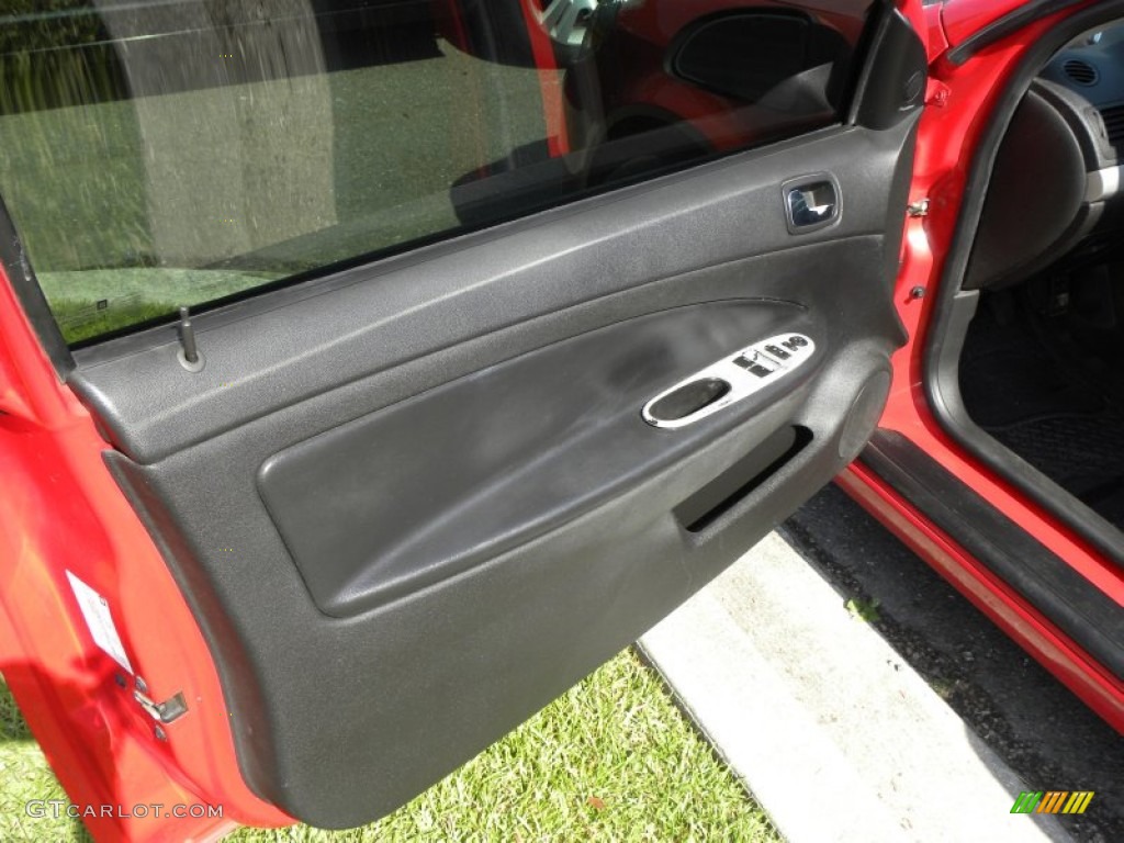 2006 Cobalt SS Supercharged Coupe - Victory Red / Ebony photo #7