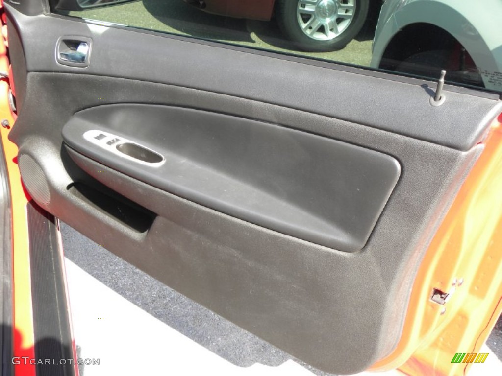 2006 Cobalt SS Supercharged Coupe - Victory Red / Ebony photo #9