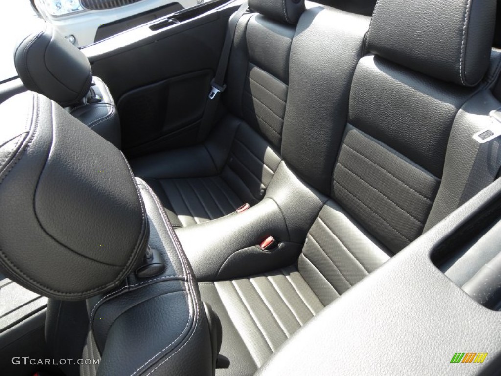 2012 Mustang V6 Premium Convertible - Grabber Blue / Charcoal Black photo #5