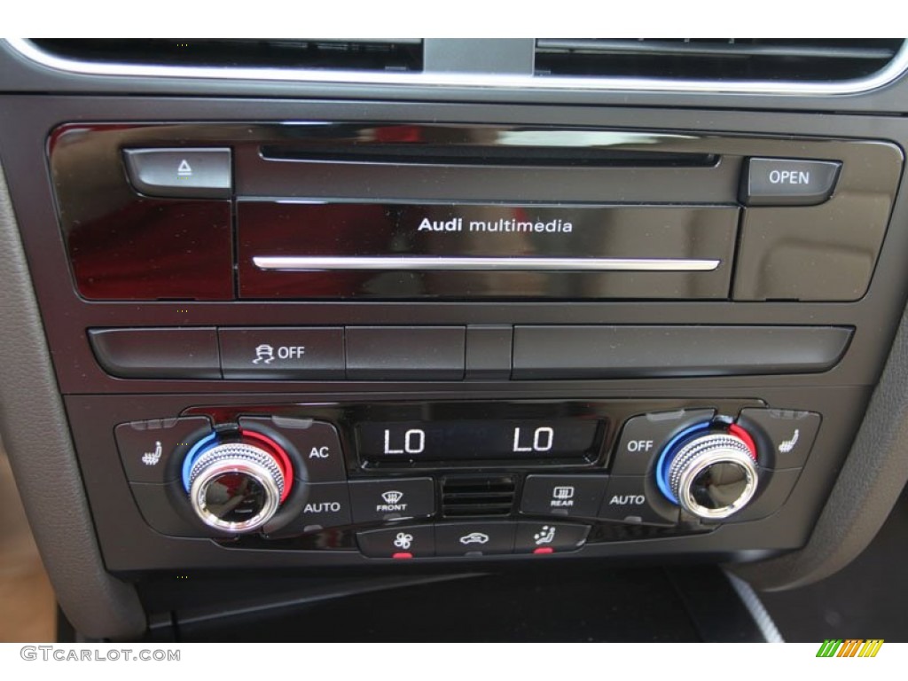 2013 Audi A5 2.0T quattro Coupe Controls Photo #71457755