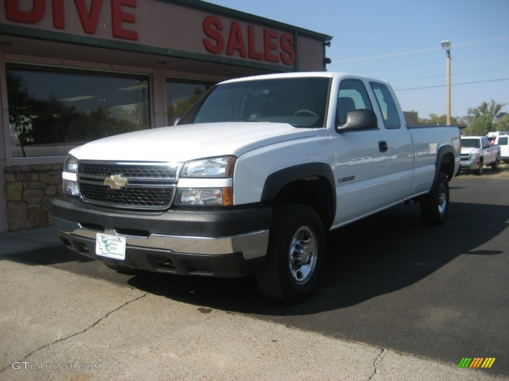 2007 Silverado 2500HD Classic LS Extended Cab 4x4 - Summit White / Dark Charcoal photo #1