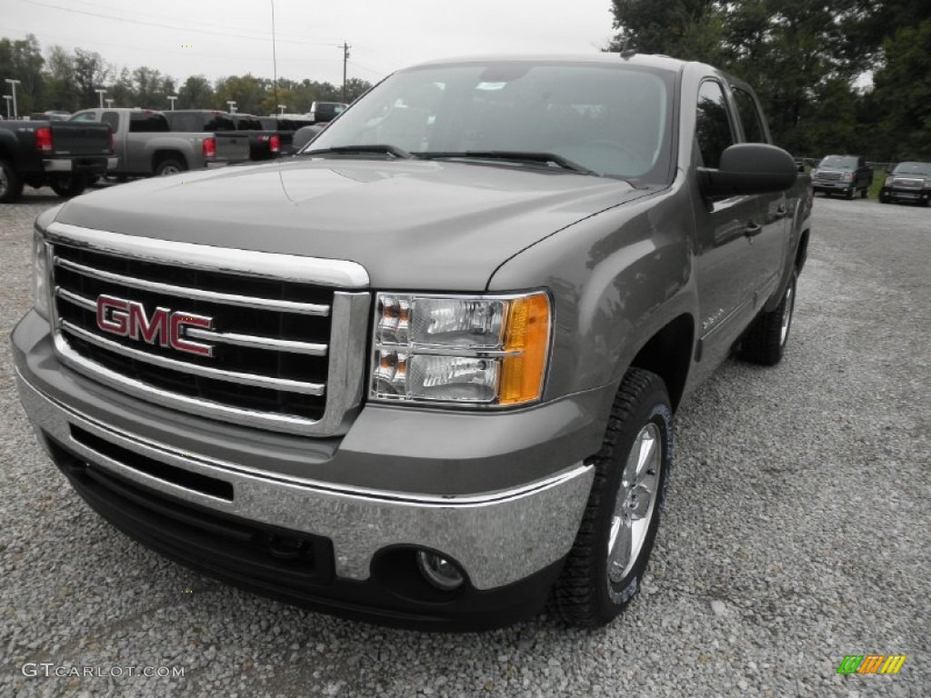 2013 Sierra 1500 SLE Crew Cab 4x4 - Mocha Steel Metallic / Ebony photo #3