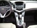 Cocoa/Light Neutral 2013 Chevrolet Cruze LT Dashboard