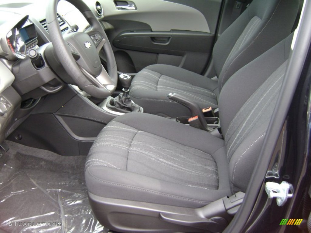 Jet Black/Dark Titanium Interior 2013 Chevrolet Sonic LT Sedan Photo #71466478