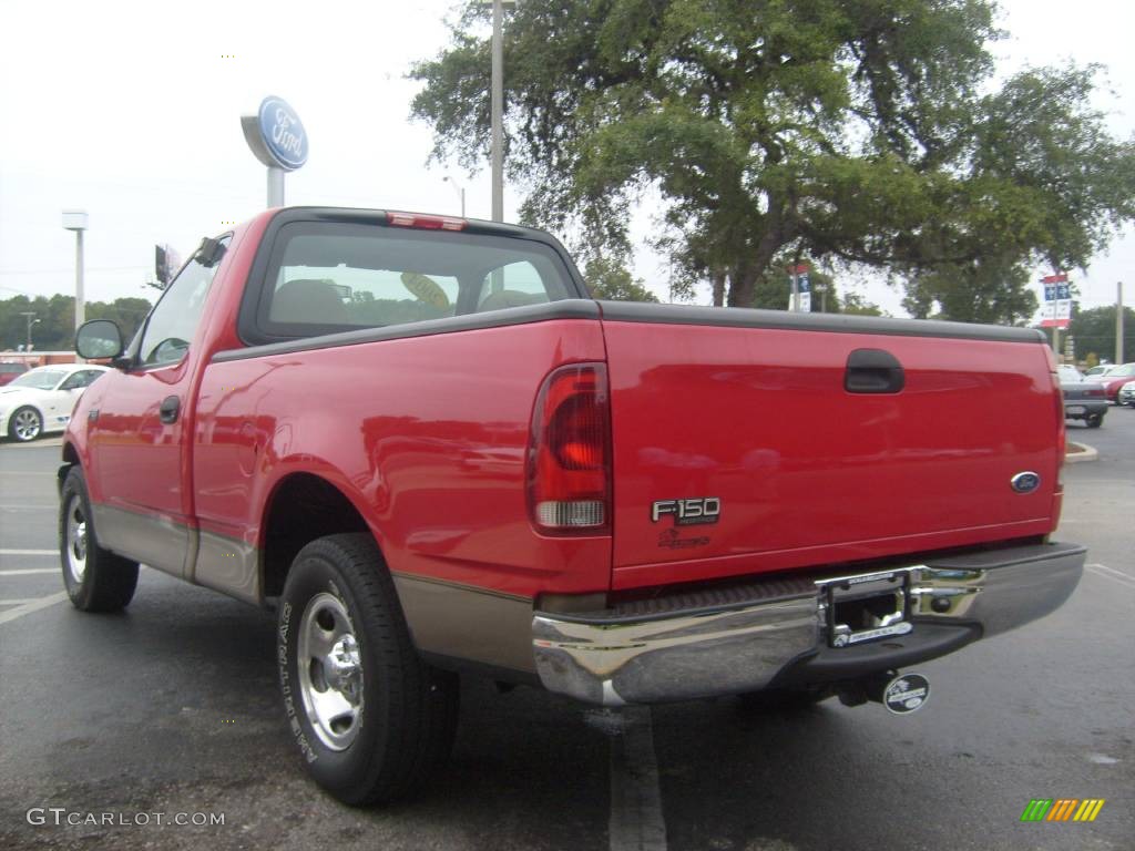 2004 F150 XL Heritage Regular Cab - Bright Red / Heritage Medium Parchment photo #5