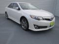 Super White - Camry SE Photo No. 1