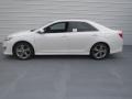 Super White - Camry SE Photo No. 5