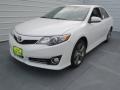 Super White - Camry SE Photo No. 6