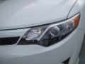 Super White - Camry SE Photo No. 8