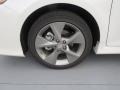 Super White - Camry SE Photo No. 10