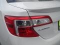 Super White - Camry SE Photo No. 11