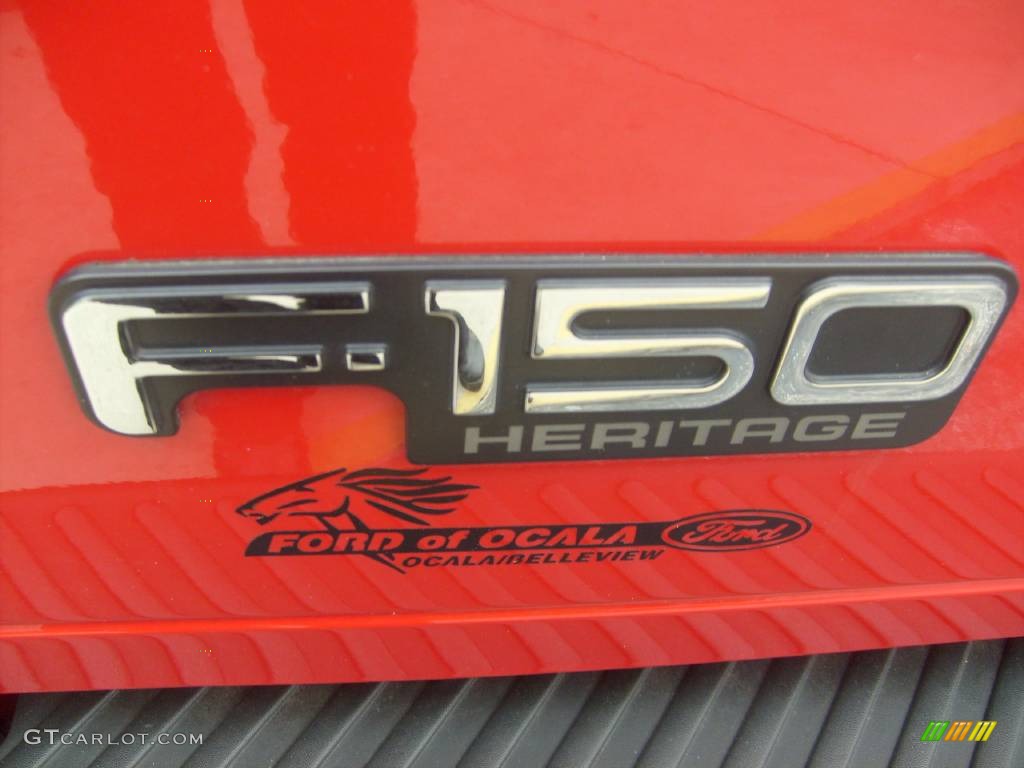 2004 F150 XL Heritage Regular Cab - Bright Red / Heritage Medium Parchment photo #10