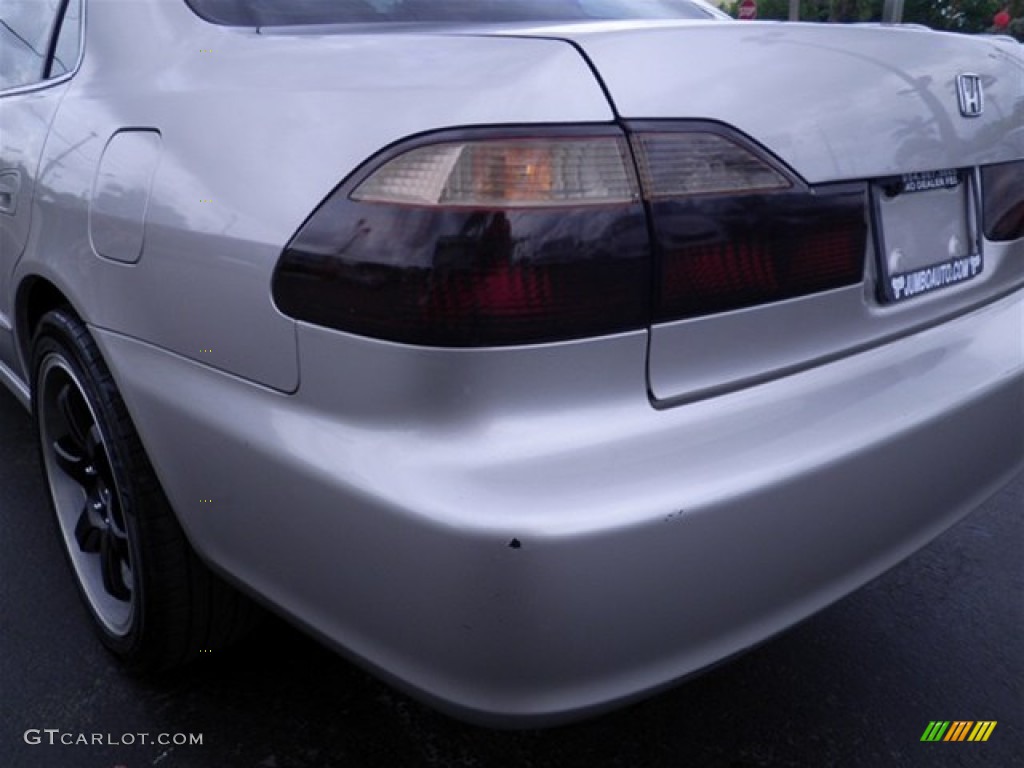 1998 Accord EX V6 Sedan - Regent Silver Pearl / Quartz photo #12