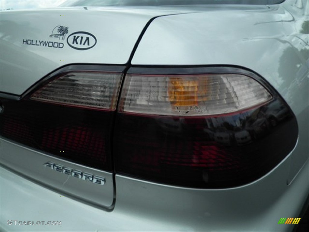 1998 Accord EX V6 Sedan - Regent Silver Pearl / Quartz photo #17