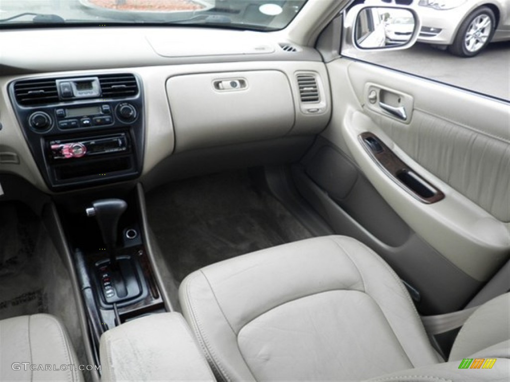 1998 Accord EX V6 Sedan - Regent Silver Pearl / Quartz photo #33