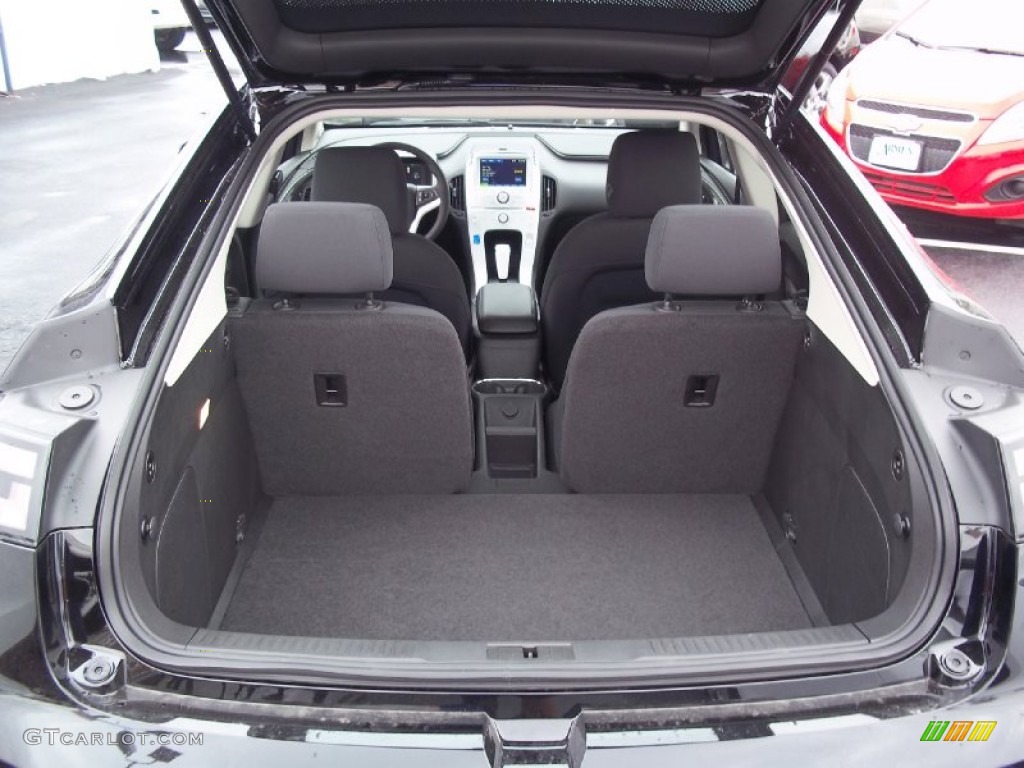 2013 Chevrolet Volt Standard Volt Model Trunk Photo #71471357