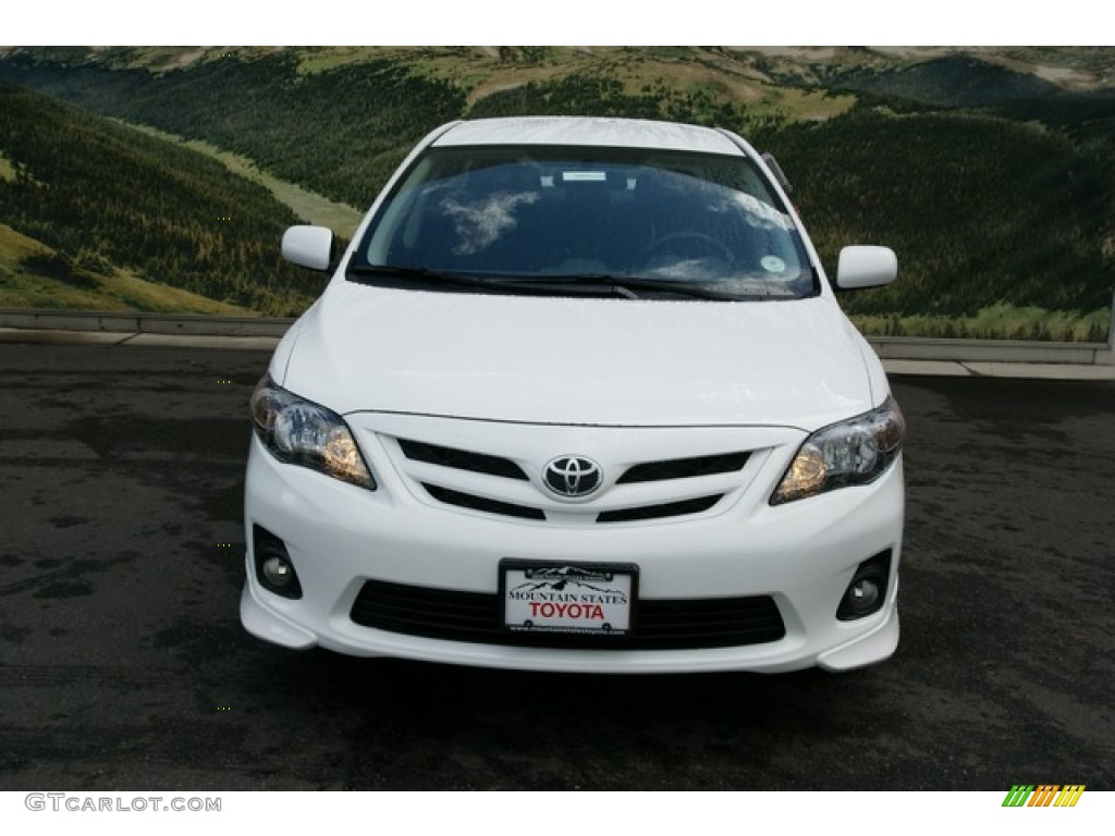 2013 Corolla S - Super White / Dark Charcoal photo #3