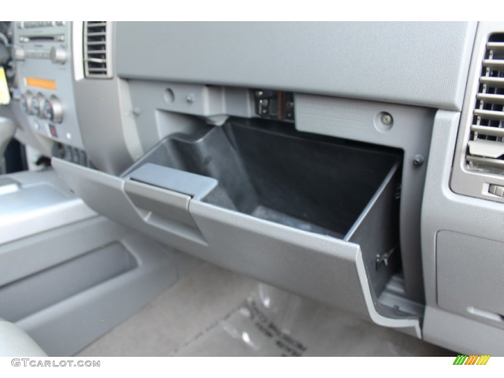 2006 Titan LE King Cab 4x4 - Deep Water Blue / Steel Gray photo #88