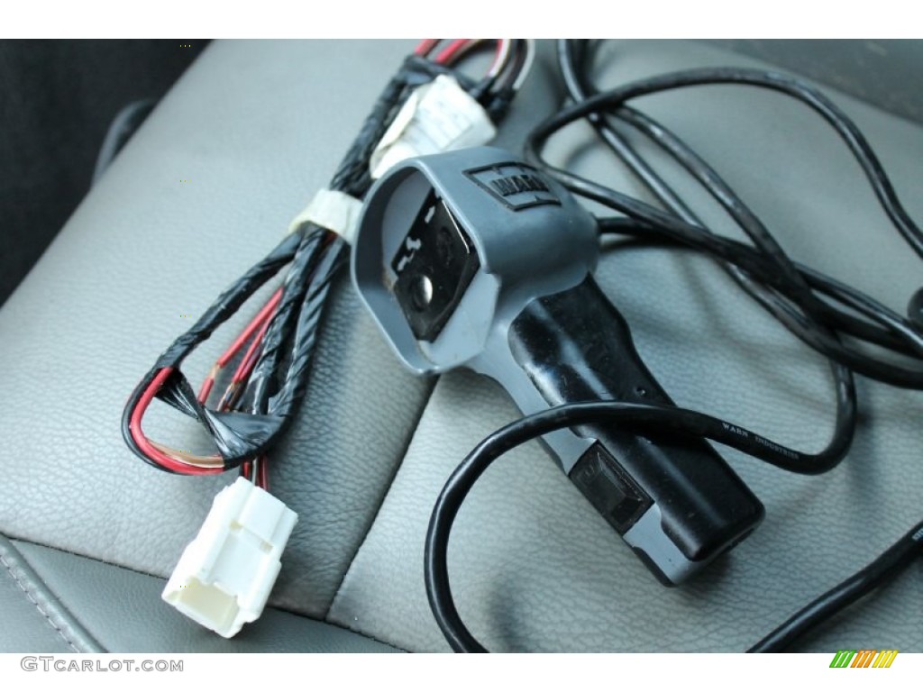 2006 Titan LE King Cab 4x4 - Deep Water Blue / Steel Gray photo #92