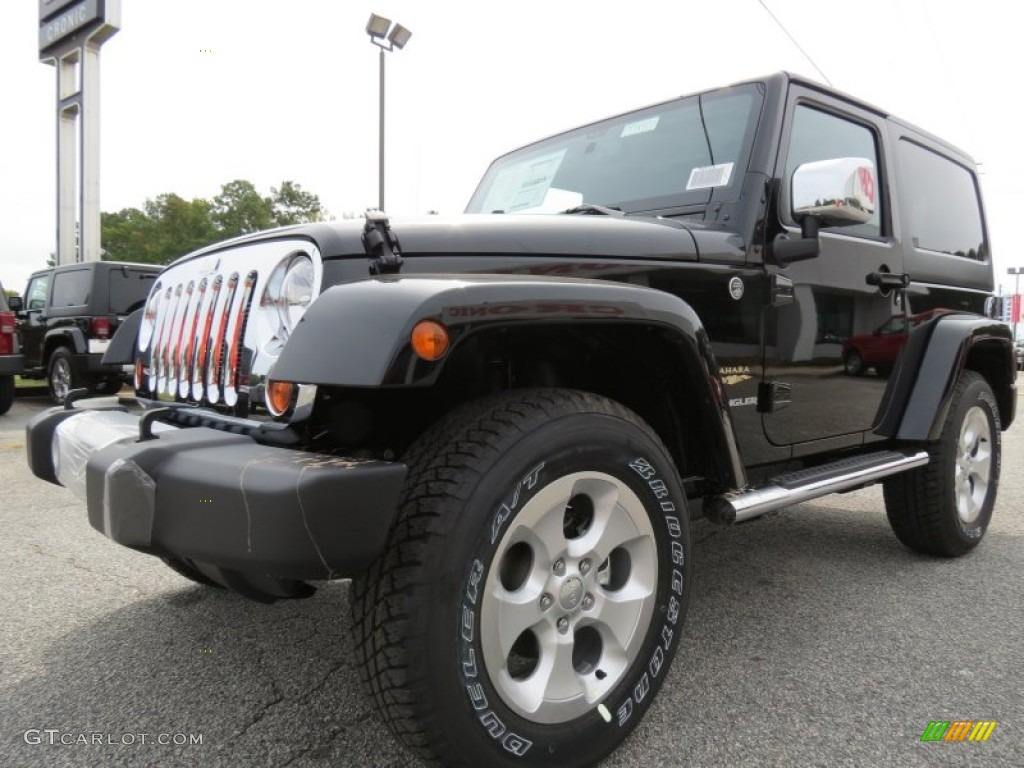 Black 2013 Jeep Wrangler Sahara 4x4 Exterior Photo #71474588