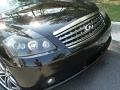 Black Obsidian - M 35 Sedan Photo No. 21