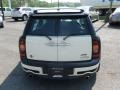Pepper White - Cooper S Clubman Photo No. 6