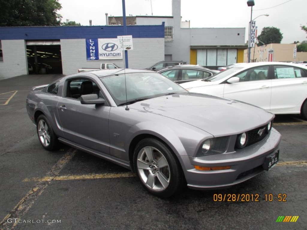 2007 Mustang GT Premium Coupe - Tungsten Grey Metallic / Dark Charcoal photo #3