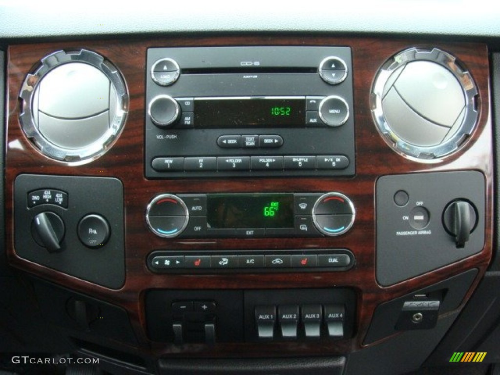 2009 Ford F350 Super Duty Lariat SuperCab 4x4 Controls Photo #71483588