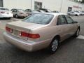 Cashmere Beige Metallic - Camry LE Photo No. 6