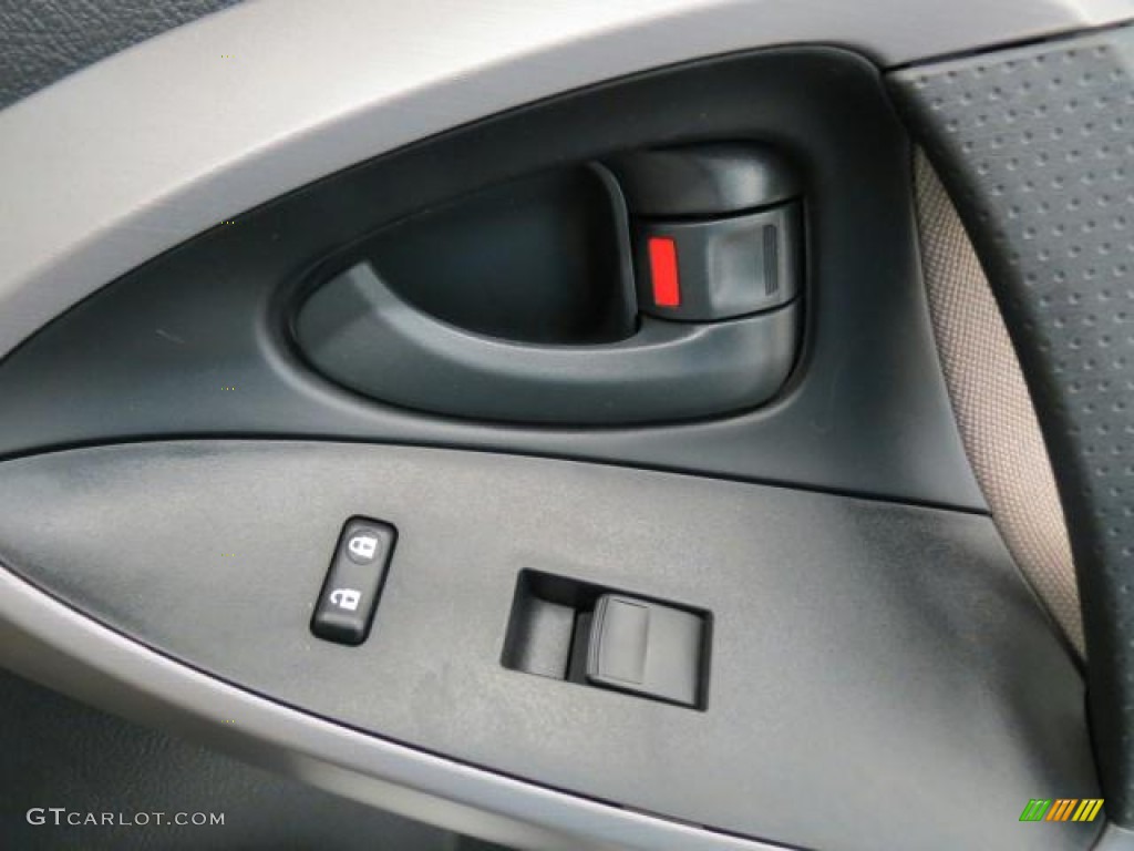2008 RAV4 I4 - Black / Ash photo #23