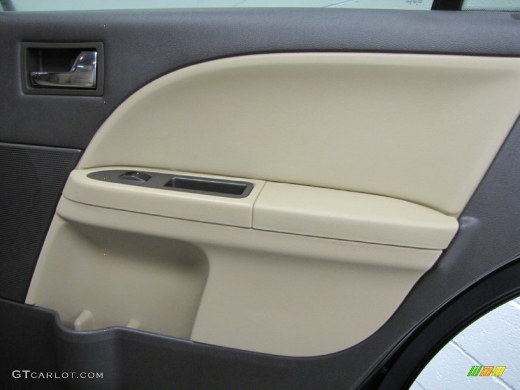 2008 Taurus X SEL - Black / Camel photo #19