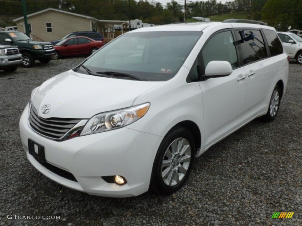 2011 Sienna Limited AWD - Super White / Light Gray photo #3