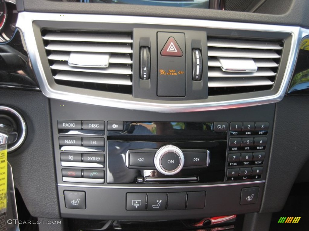 2011 Mercedes-Benz E 350 Sedan Controls Photo #71490732