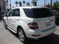 Arctic White - ML 350 4Matic Photo No. 7