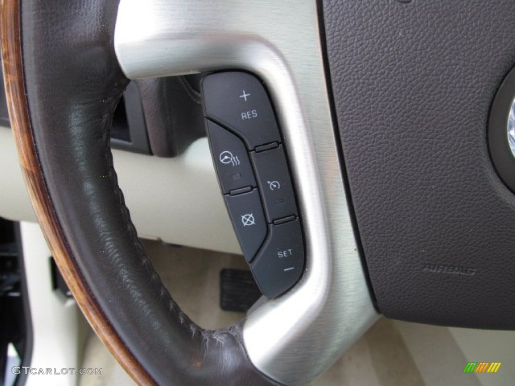 2009 Cadillac Escalade Standard Escalade Model Controls Photo #71491417