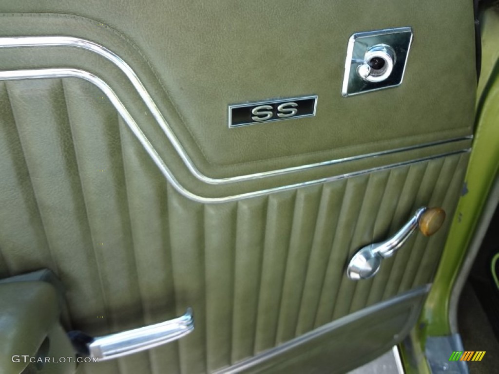 1971 Chevrolet Chevelle SS Coupe Door Panel Photos