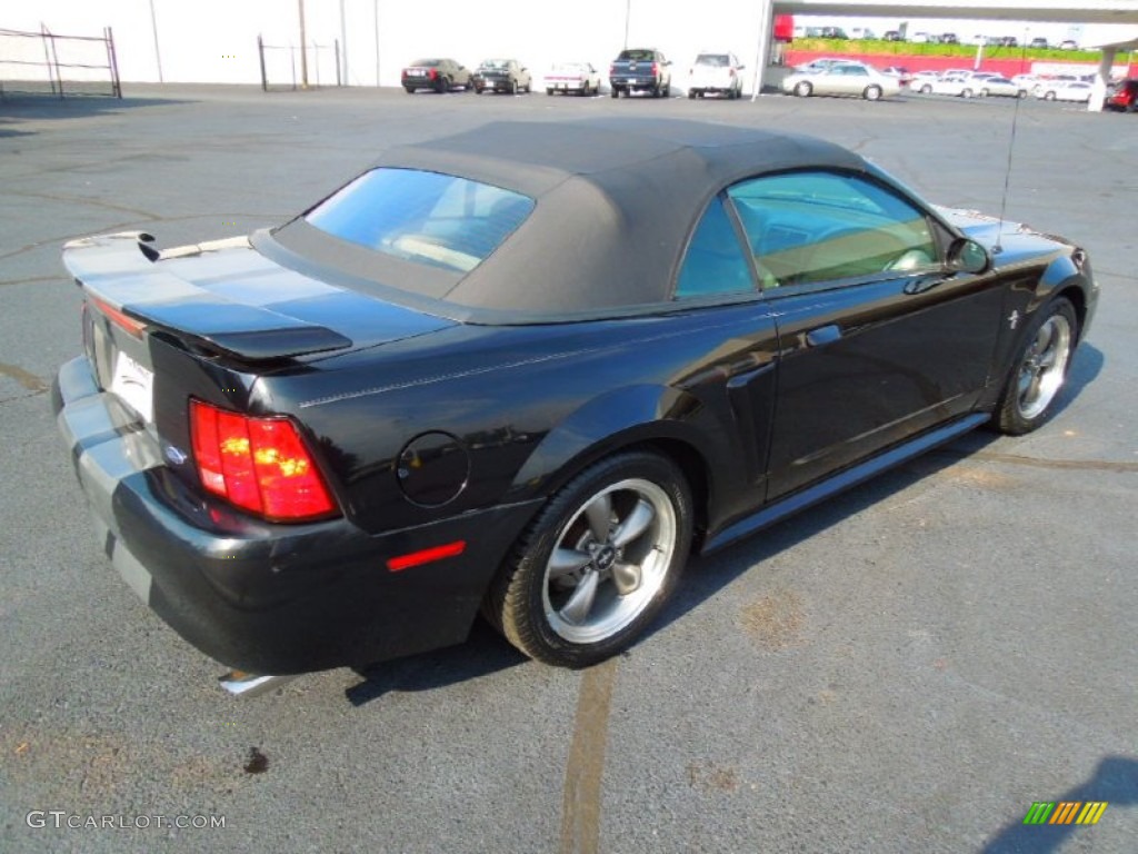 2003 Mustang V6 Convertible - Black / Medium Parchment photo #6