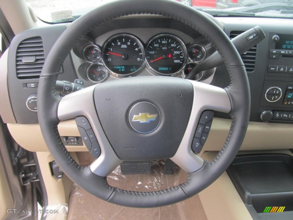 2013 Chevrolet Silverado 2500HD LT Extended Cab 4x4 Light Cashmere/Dark Cashmere Steering Wheel Photo #71497141