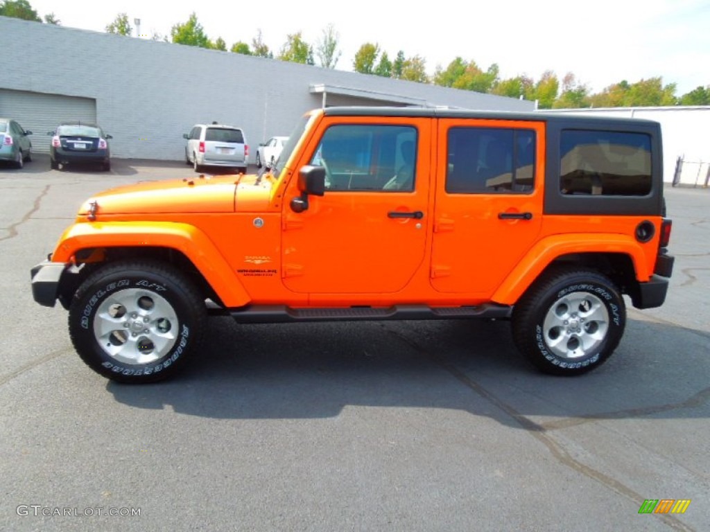 2013 Wrangler Unlimited Sahara 4x4 - Crush Orange / Black photo #3